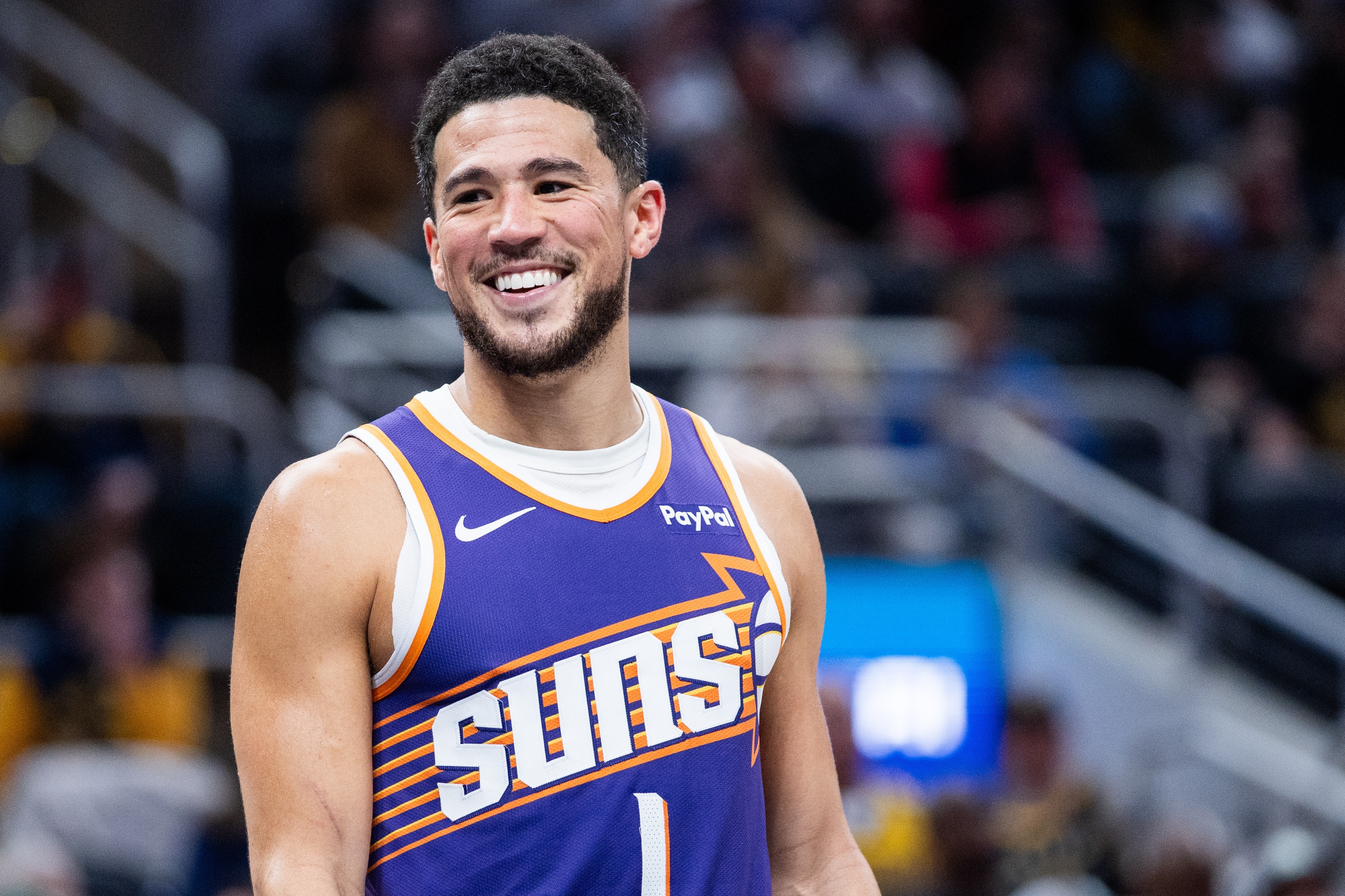 b体育官网首页-恭喜!布克生涯35+场数达112场 超越恩比德&浓眉升至历史第25